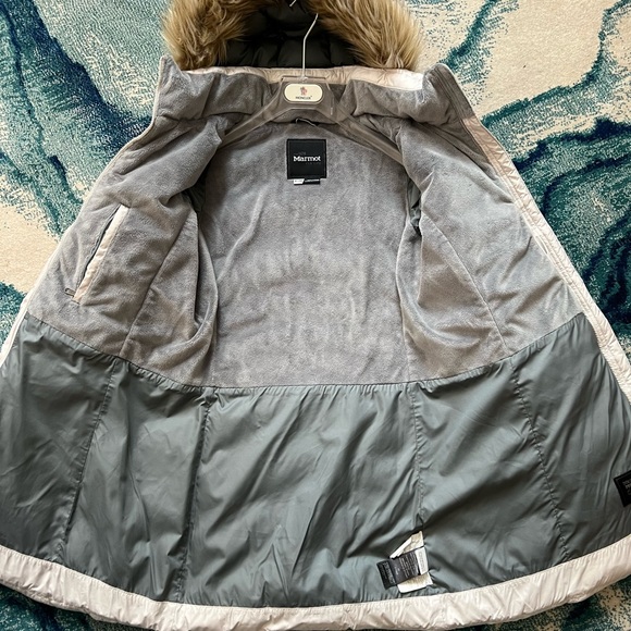 Marmot womens 700 fill power down jacket - Picture 5 of 15